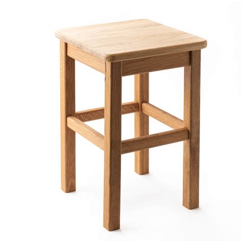 Leseni stolček FreeON Lunch - minimalističen dizajn