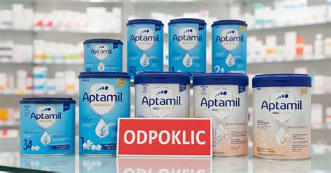 Fotografija: Različne škatle začetnih mlečnih formul na polici trgovine